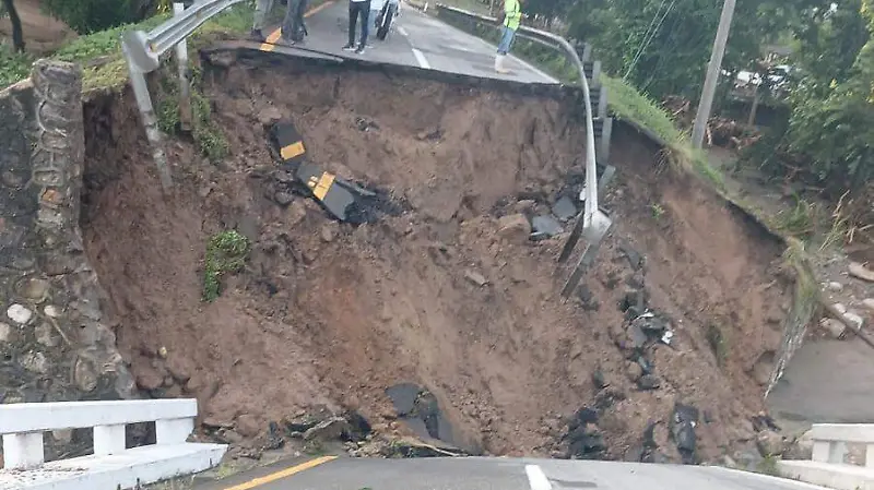 colapso de puente en Mapastepec